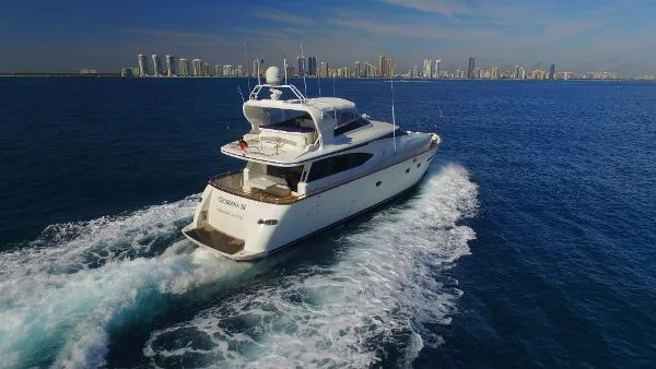 Slide: The Image of Maiora FIPA 20 Motor Yacht 1995 - 4