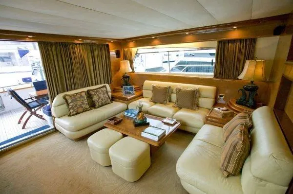 Slide: The Image of Maiora FIPA 20 Motor Yacht 1995 - 9