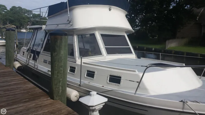 Slide: The Image of Albin 34 Motoryacht 1988 - 2