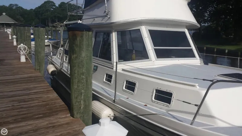 Slide: The Image of Albin 34 Motoryacht 1988 - 7