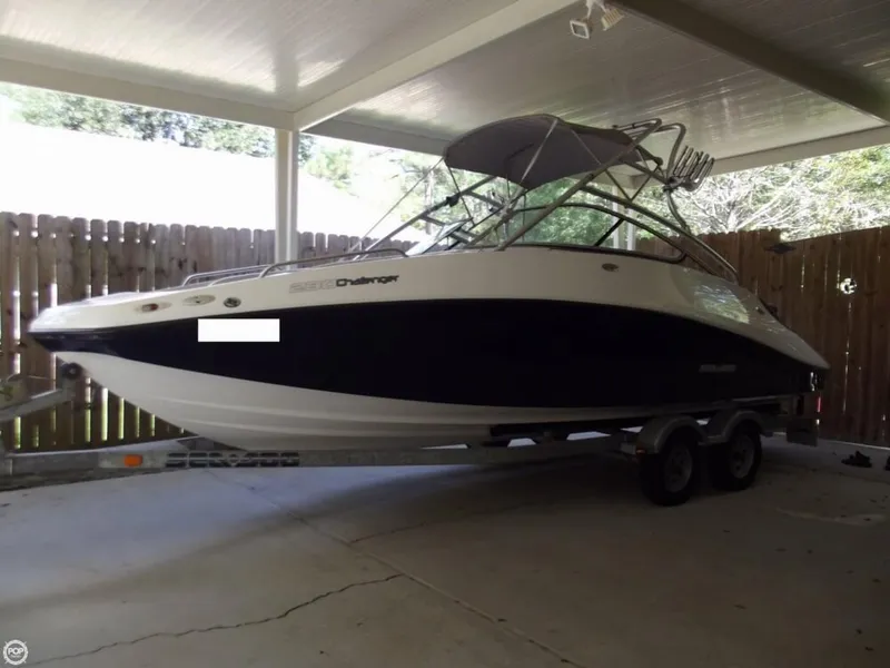 Slide: The Image of Sea-Doo 230 Challenger SE 2008 - 5