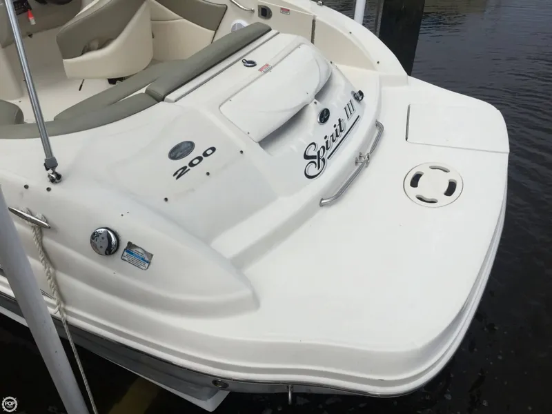 Slide: The Image of Sea Ray 200 Sundeck 2005 - 11