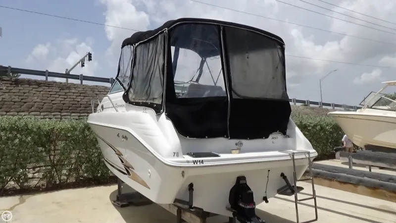 Slide: The Image of Sea Ray 250 Sundancer 1998 - 11