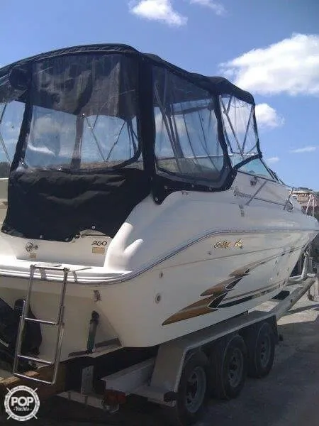 Slide: The Image of Sea Ray 250 Sundancer 1998 - 3