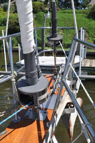 Slide: The Image of Shannon Cutter Rigged 1994 - 8