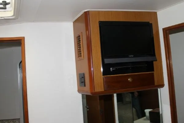 Slide: The Image of Viking 55 Convertible 1998 - 6