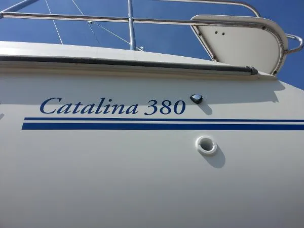 Slide: The Image of Catalina 380 2000 - 10