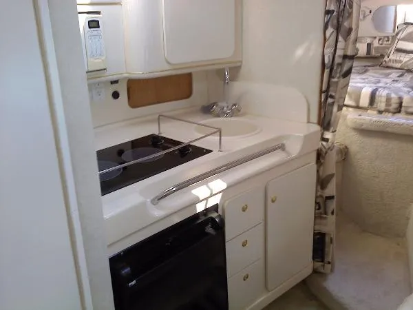 Slide: The Image of Sea Ray 290DA Sundancer 1997 - 7