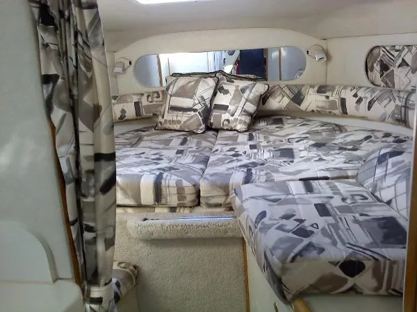 Slide: The Image of Sea Ray 290DA Sundancer 1997 - 8