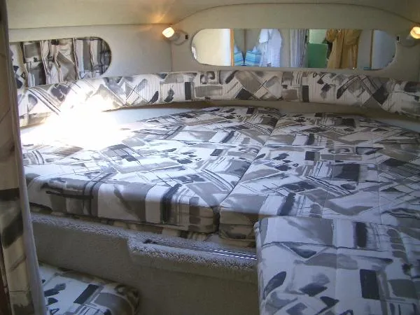 Slide: The Image of Sea Ray 290DA Sundancer 1997 - 9