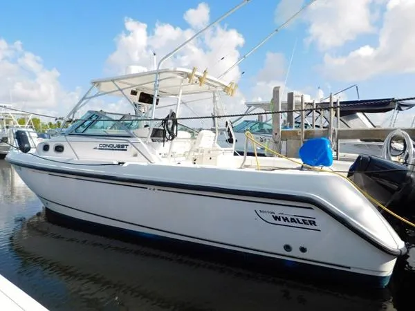 Slide: The Image of Boston Whaler 285 Conquest Walkaround 2000 - 0