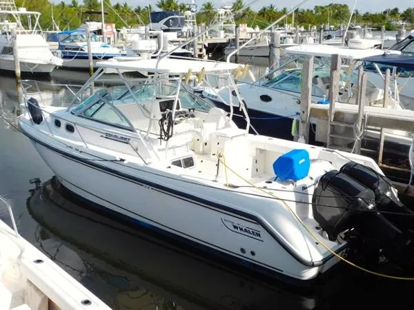 Slide: The Image of Boston Whaler 285 Conquest Walkaround 2000 - 6