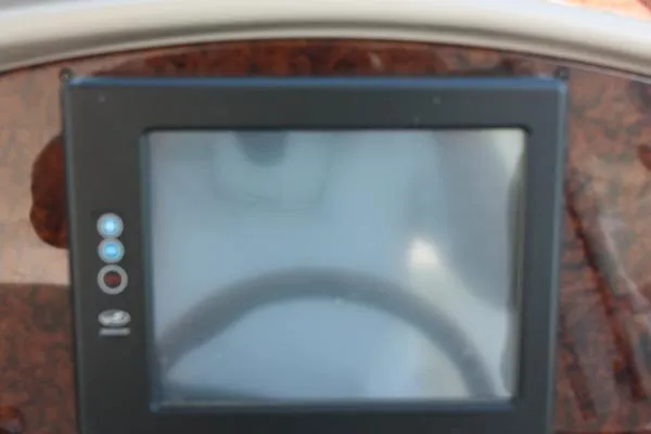 Slide: The Image of Sea Ray 480 Motor Yacht 2004 - 7