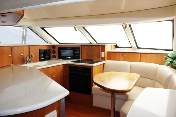 Slide: The Image of Silverton 453 Motor Yacht 2003 - 2