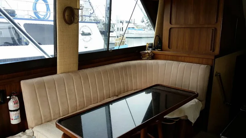 Slide: The Image of Hatteras 52 Convertible 1988 - 3