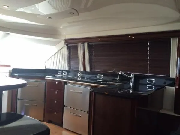 Slide: The Image of Sea Ray 580 Sedan Bridge - Certified Preowned 2011 - 11