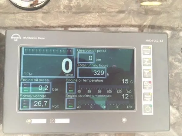 Slide: The Image of Sea Ray 580 Sedan Bridge - Certified Preowned 2011 - 6