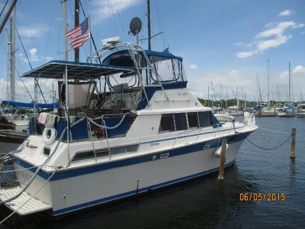 Slide: The Image of Silverton Aft Cabin Motor Yacht 1986 - 0