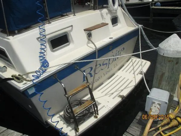 Slide: The Image of Silverton Aft Cabin Motor Yacht 1986 - 1