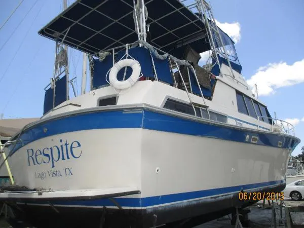 Slide: The Image of Silverton Aft Cabin Motor Yacht 1986 - 3