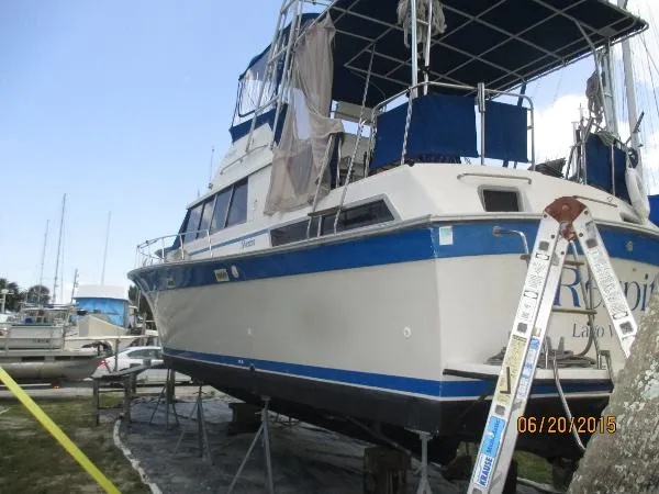 Slide: The Image of Silverton Aft Cabin Motor Yacht 1986 - 6