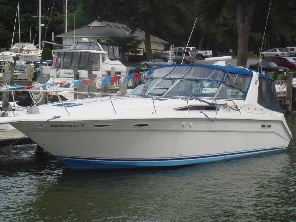 Slide: The Image of Sea Ray 370 Sundancer 1992 - 0