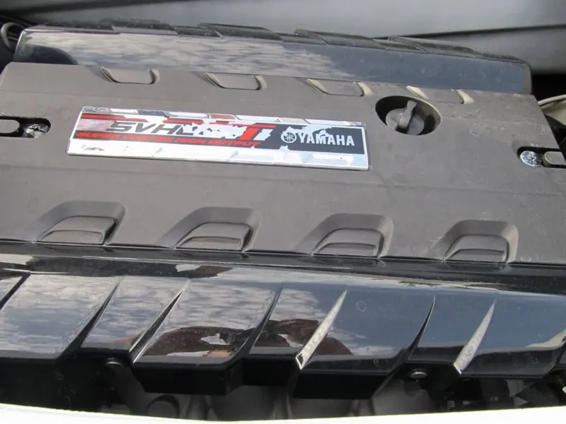 Slide: The Image of Yamaha Waverunner FX SVHO Cruiser 2015 - 10