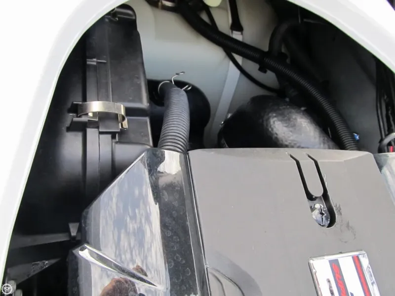 Slide: The Image of Yamaha Waverunner FX SVHO Cruiser 2015 - 11