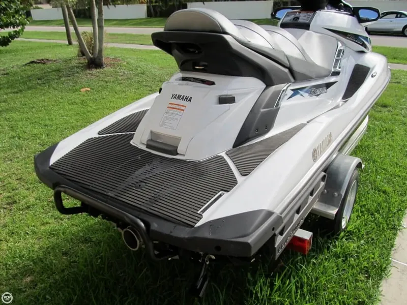 Slide: The Image of Yamaha Waverunner FX SVHO Cruiser 2015 - 4