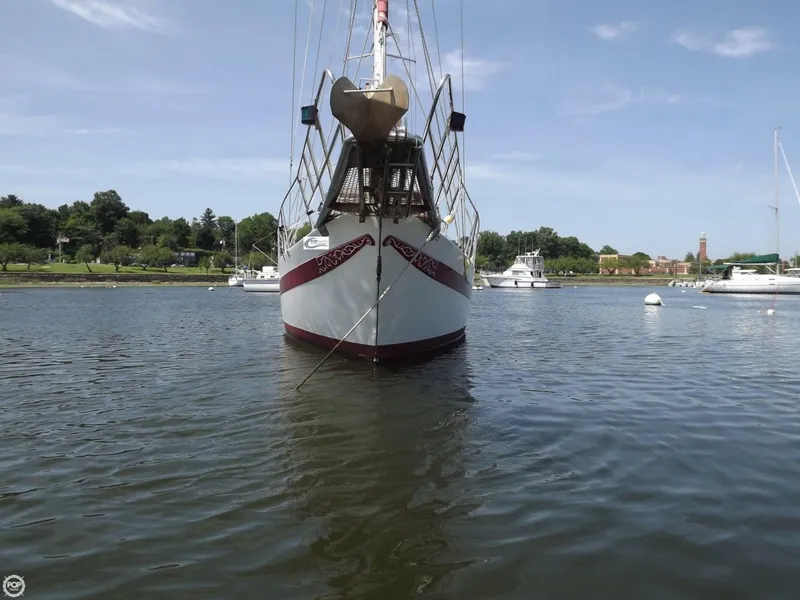 Slide: The Image of Endurance 37 Ketch 1980 - 11