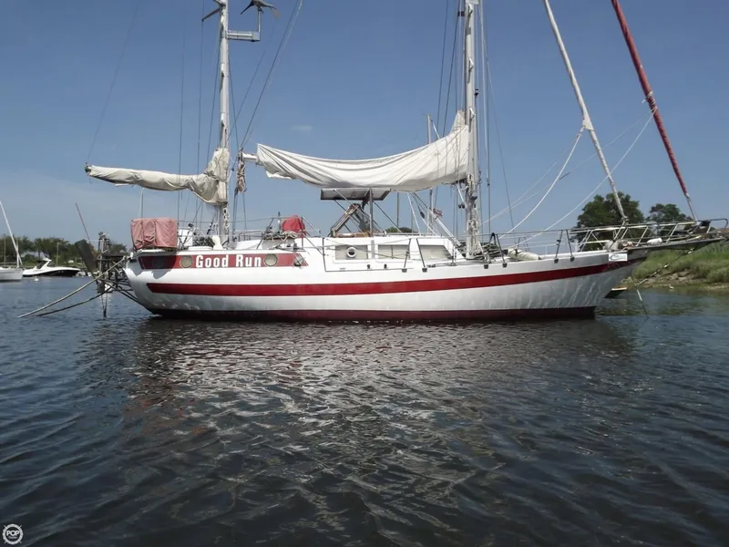 Slide: The Image of Endurance 37 Ketch 1980 - 9