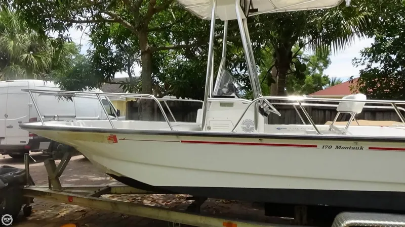 Slide: The Image of Boston Whaler 170 Montauk 2006 - 4