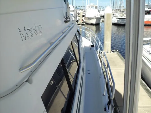 Slide: The Image of Mainship Motor Yacht 1996 - 2