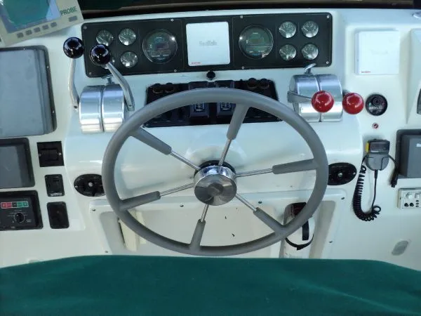 Slide: The Image of Mainship Motor Yacht 1996 - 6
