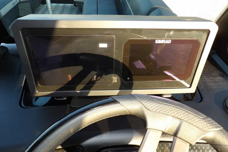 Slide: The Image of Dashboard of 2026 Bennington M Swingback 26 MSB with Simrad display. - 30