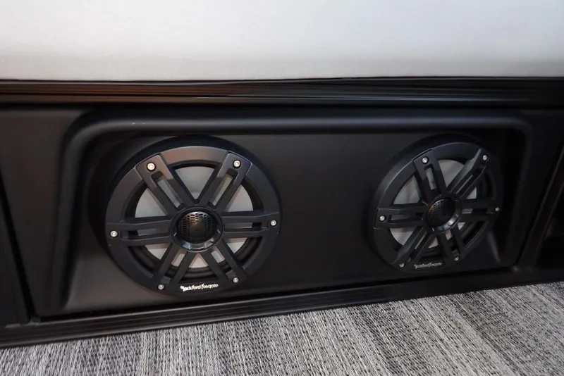 Slide: The Image of 2026 Bennington M Swingback 26 MSB with dual Rockford Fosgate speakers. - 42