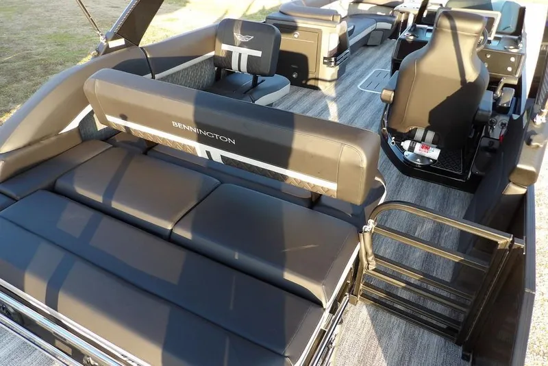 Slide: The Image of 2026 Bennington M Swingback 26 MSB interior with luxurious seating and modern design. - 47