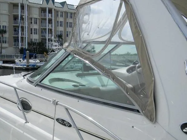 Slide: The Image of Sea Ray 340 Sundancer 2002 - 4