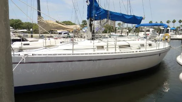 Slide: The Image of Beneteau 38 Moorings 1990 - 1