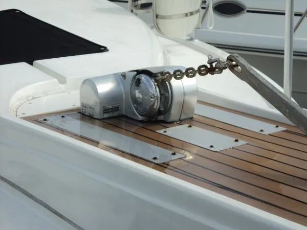 Slide: The Image of Luhrs 3400 Motor Yacht 1990 - 5