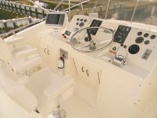 Slide: The Image of Hatteras 53 Motor Yacht 1980 - 6