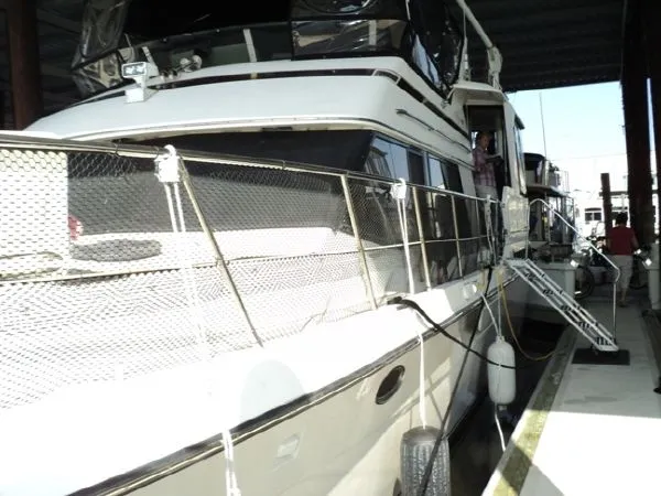 Slide: The Image of Dyna Yachts Regency 1988 - 4