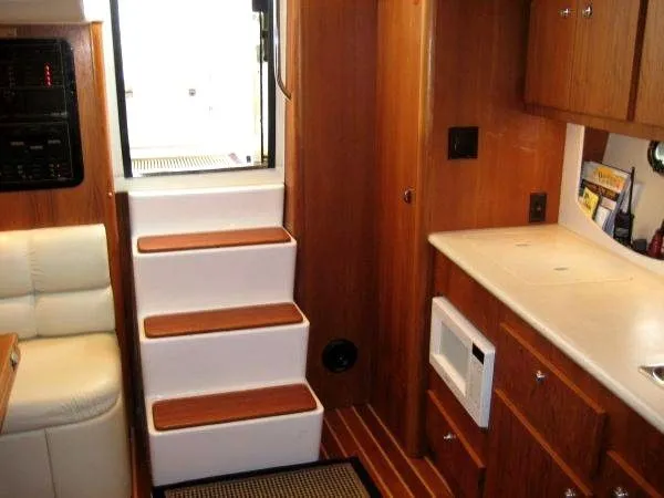 Slide: The Image of Tiara 3500 Express/Sovran 2001 - 11