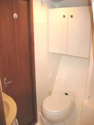 Slide: The Image of Tiara 3500 Express/Sovran 2001 - 5