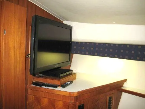 Slide: The Image of Tiara 3500 Express/Sovran 2001 - 9
