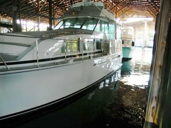 Slide: The Image of Bertram Motor Yacht 1977 - 0