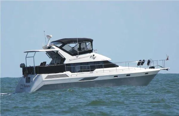 Slide: The Image of Bayliner 4387 Motor Yacht 1990 - 0
