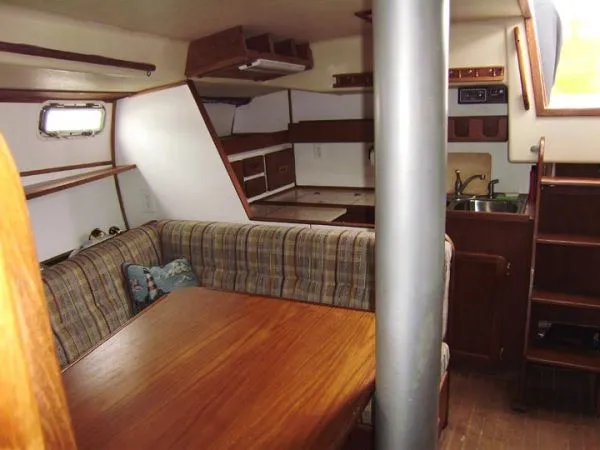 Slide: The Image of Morgan 41 Out Island Ketch 1979 - 3