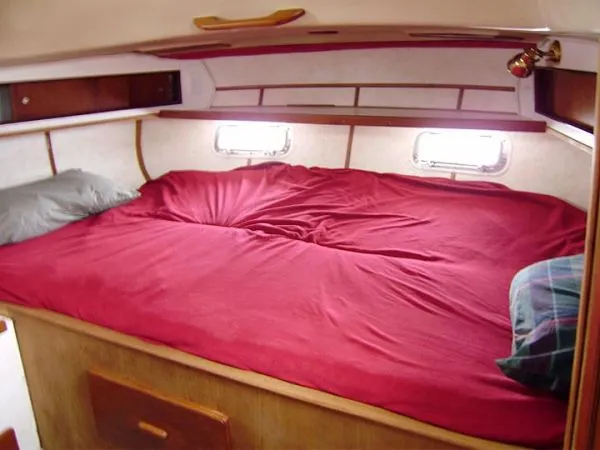 Slide: The Image of Morgan 41 Out Island Ketch 1979 - 8