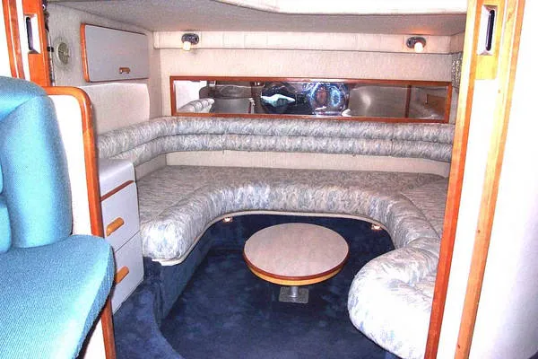 Slide: The Image of Sea Ray 420 Sundancer 1990 - 3